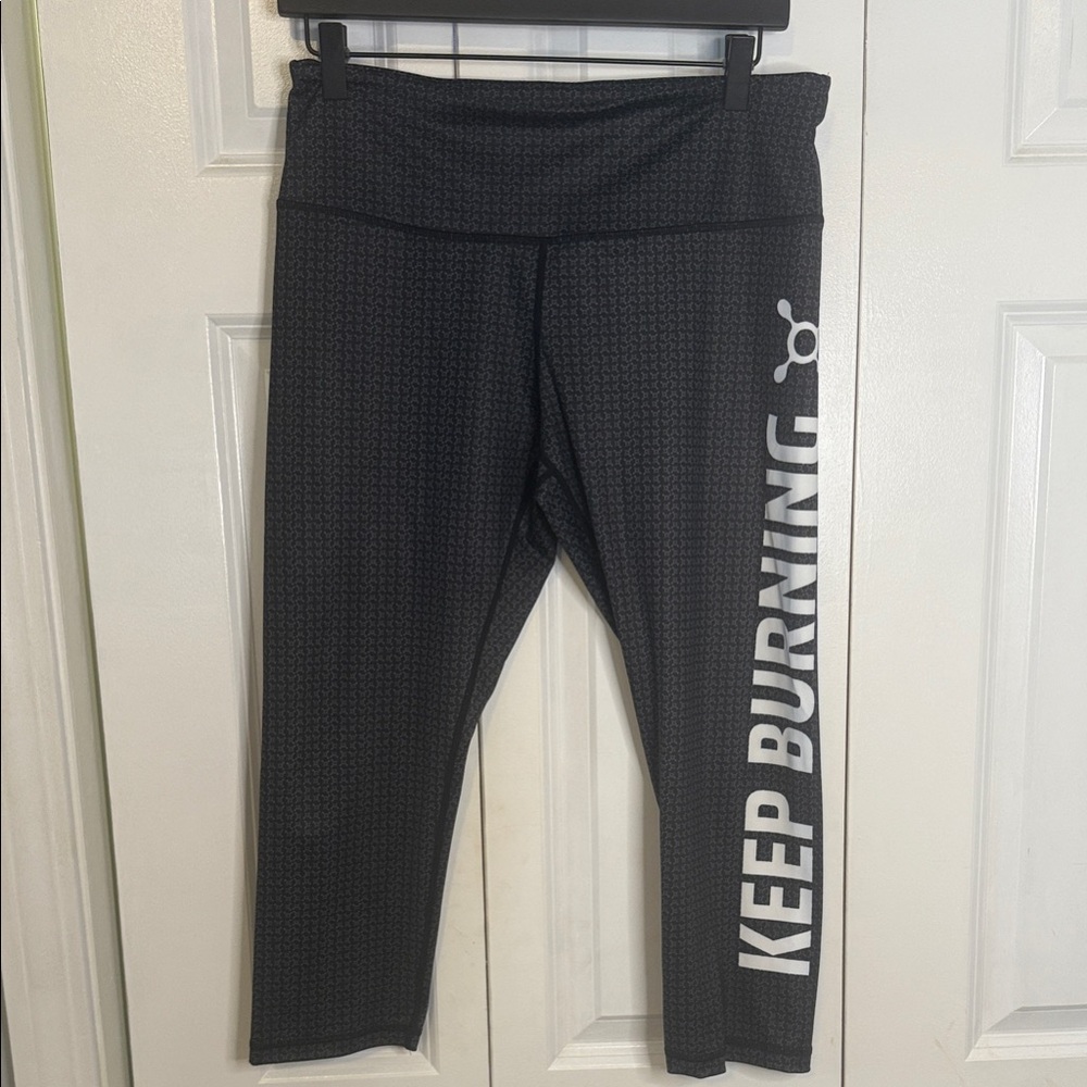 Orangetheory Black 'Keep Burning' Leggings XL - fits like a large